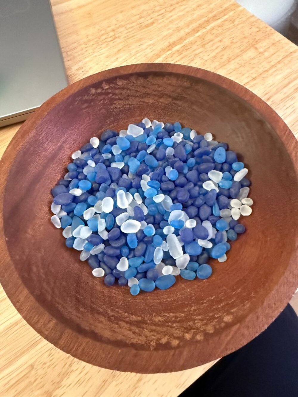 Sea Glass Stones Fish Tank Aquarium Rocks Blue Mix Pebbles for Crafts Home Decor